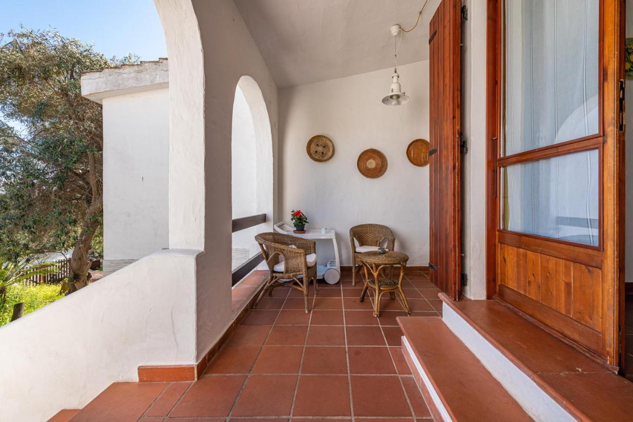 Damiano Holiday House Porto Columbu - Perd'E Sali Exterior photo